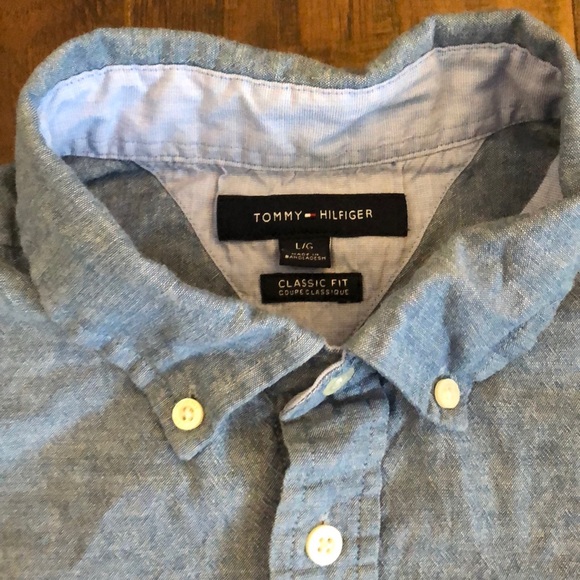Tommy Hilfiger burton down shirt - Picture 2 of 2